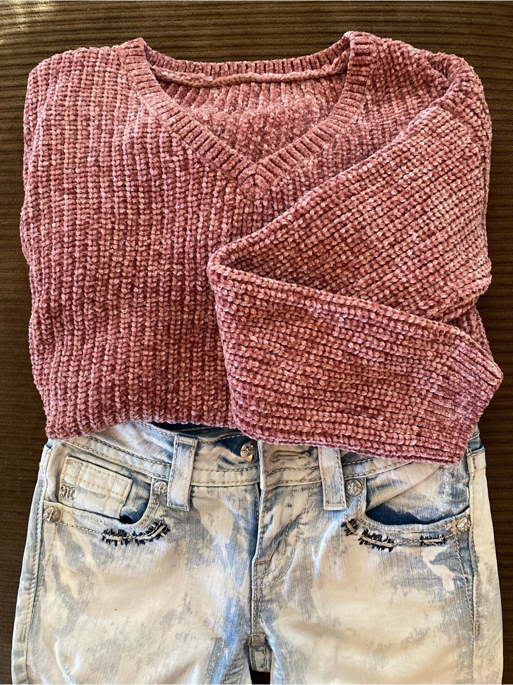 Kismet Cozy Chenille V-Neck Sweater - Dusty Rose